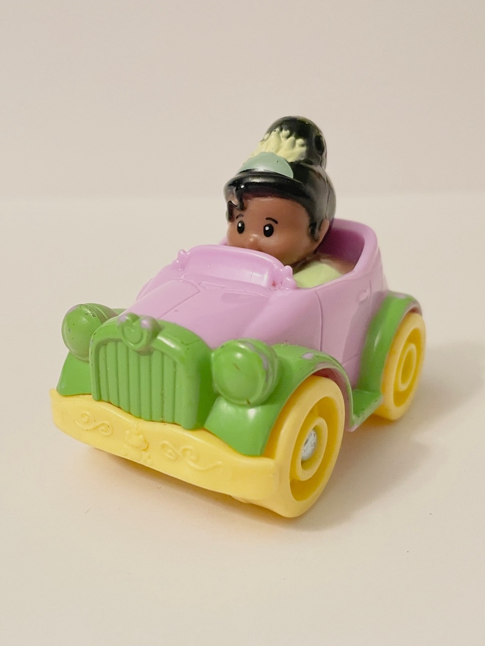 Fisher Price Little People Disney Princess Tiana Wheelies Race Cars